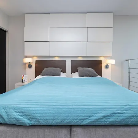 Penthouse Marine Seaview - By Jantar Apartament *